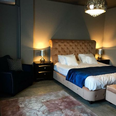 Rubio Residence - Accmonia Luxury Apartment Арад Екстериор снимка